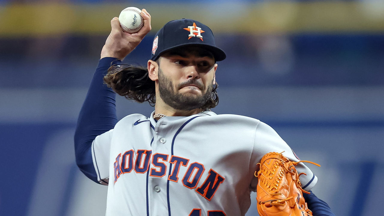ST. PETERSBURG, FL - SEPTEMBER 21: Lance McCullers Jr. #43 of the Houston Astros throws a pitch against the Tampa Bay Rays in the first inning during a baseball game at Tropicana Field on September 21, 2022 in St. Petersburg, Florida.
