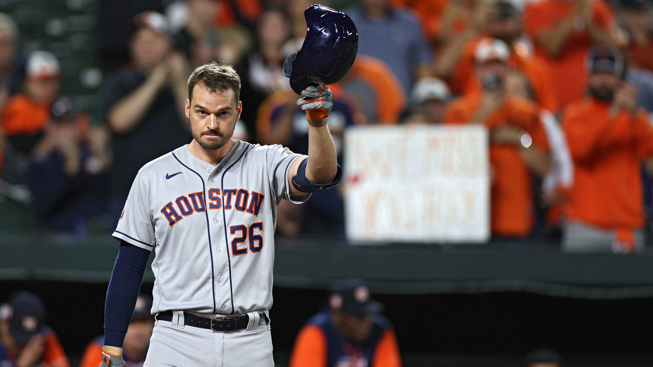 BALTIMORE, MARYLAND - SEPTEMBER 22: Trey Mancini #26 of the Houston Astros acknowledges the crowd during his first at bat against the Baltimore Orioles during the second inning at Oriole Park at Camden Yards on September 22, 2022 in Baltimore, Maryland.