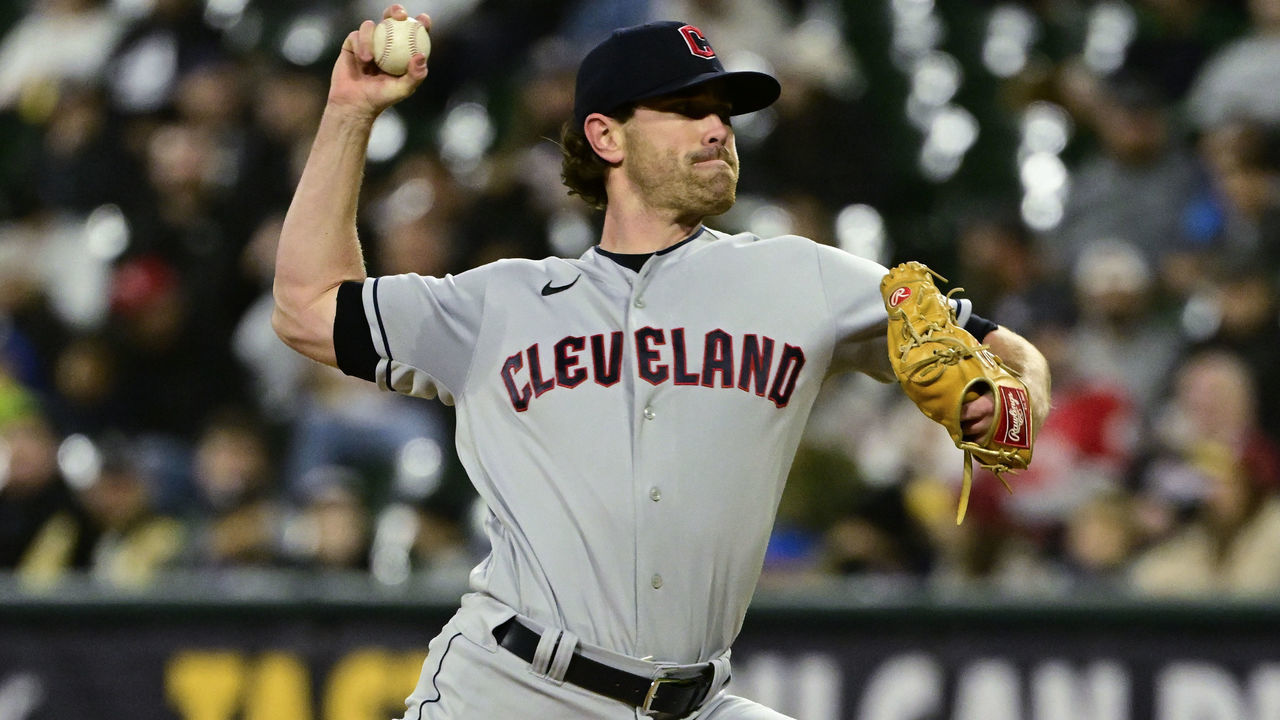 CHICAGO, ILLINOIS - SEPTEMBER 22: Starting pitcher Shane Bieber #57 of the Cleveland Guardians delivers the baseball in the first inning against the Chicago White Sox at Guaranteed Rate Field on September 22, 2022 in Chicago, Illinois.
