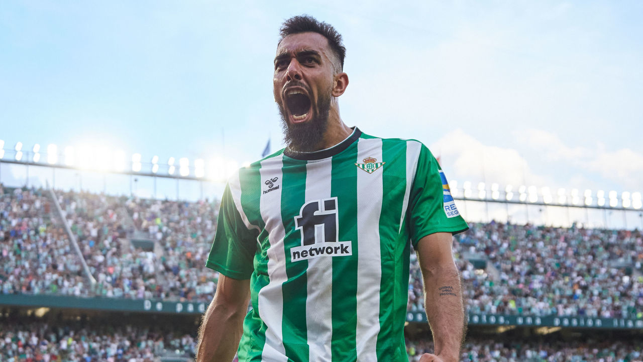 SEVILLA, SPAIN - SEPTEMBER 18: Borja Iglesias of Real Betis celebrates a goal during the spanish league, La Liga Santander, football match played between Real Betis and Girona FC at Benito Villamarin stadium on September 18, 2022, in Sevilla, Spain.