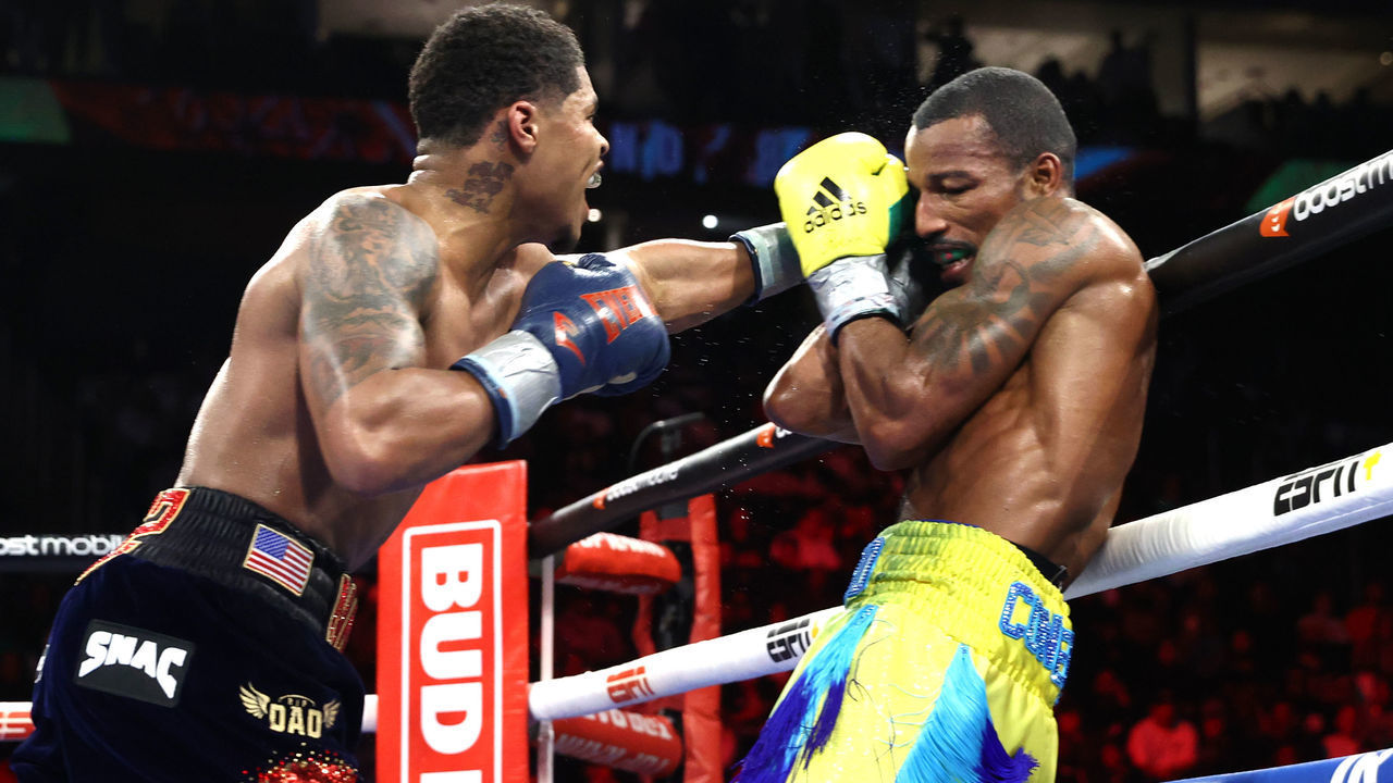 NEWARK, NEW JERSEY - SEPTEMBER 23: Shakur Stevenson (L) and Robson Conceição (R) exchange punches during their WBC and WBO junior lightweight championship fight at Prudential Center on September 23, 2023 in Newark, New Jersey.