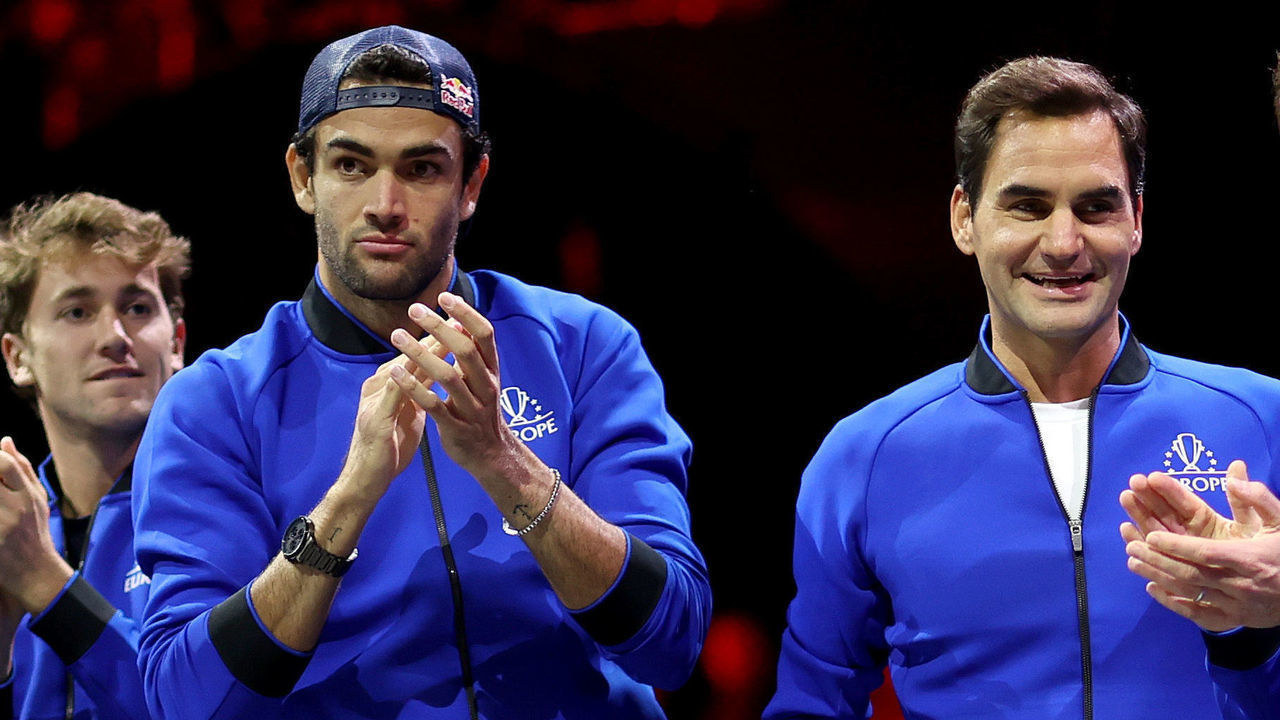 LONDON, ENGLAND - SEPTEMBER 24: Casper Ruud Matteo Berrettini, Roger Federer and Andy Murray of Team Europe show their support from the team bench during Day Two of the Laver Cup at The O2 Arena on September 24, 2022 in London, England.