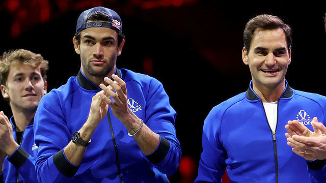 LONDON, ENGLAND - SEPTEMBER 24: Casper Ruud Matteo Berrettini, Roger Federer and Andy Murray of Team Europe show their support from the team bench during Day Two of the Laver Cup at The O2 Arena on September 24, 2022 in London, England.