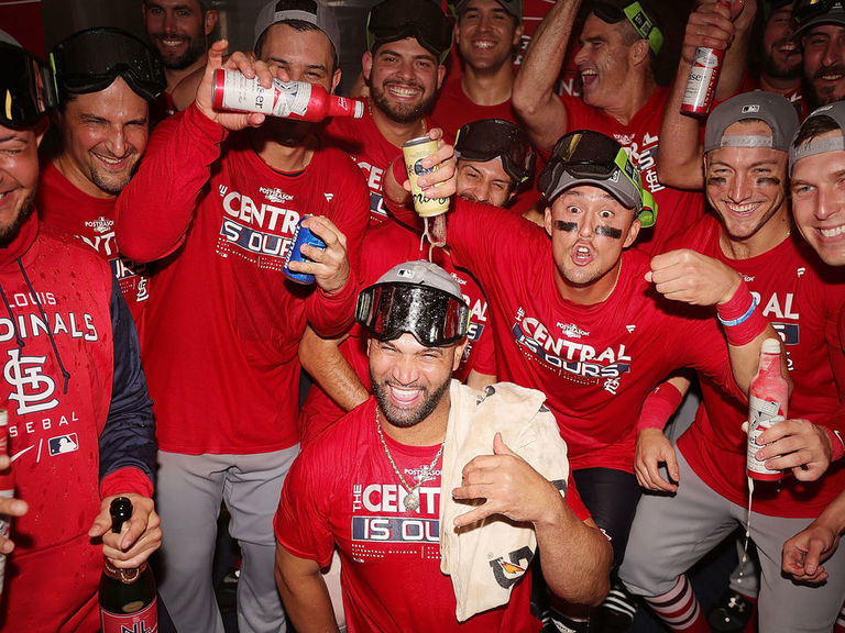 Cardinals Win NL Central For 5th Time In 10 Years TheScore cardinals-win-nl-central-for-5th-time-in-10-years-thescore