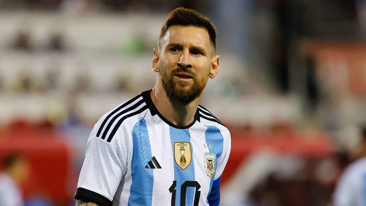 HARRISON, NJ - SEPTEMBER 27: Argentina forward Lionel Messi (10) during the second half of the international friendly soccer game between Argentina and Jamaica on September 27, 2022 at Red Bull Arena in Harrison, New Jersey.