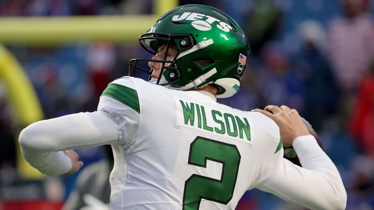 ORCHARD PARK, NY - JANUARY 09: Zach Wilson #2 of the New York Jets throws a pass before a game against the Buffalo Bills at Highmark Stadium on January 9, 2022 in Orchard Park, New York.