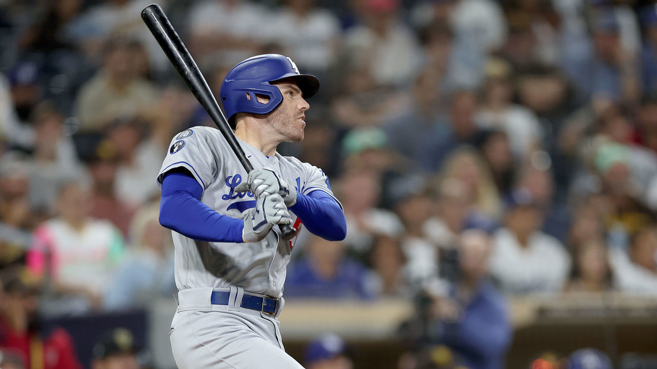 SAN DIEGO, CALIFORNIA - SEPTEMBER 28: Freddie Freeman #5 of the Los Angeles Dodgers connects for an RBI single during the tenth inning of a game \apat PETCO Park on September 28, 2022 in San Diego, California.