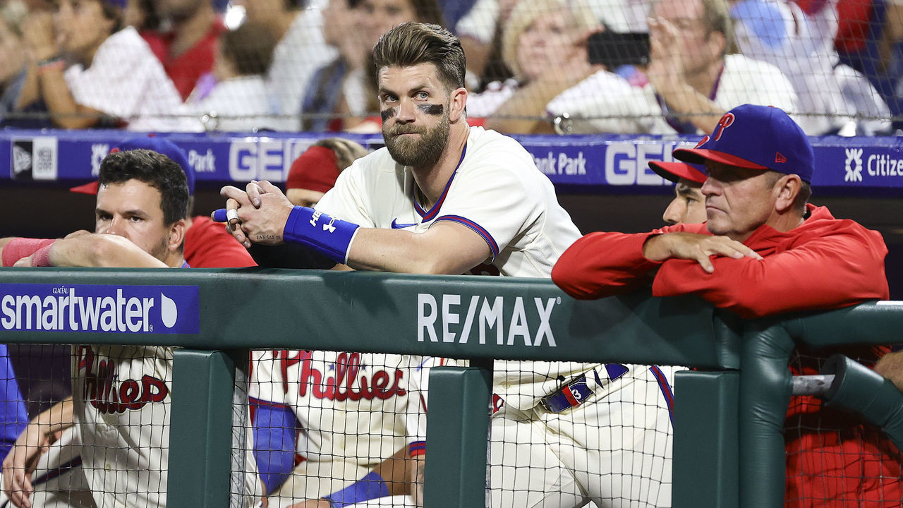 PHILADELPHIA, PENNSYLVANIA - SEPTEMBER 25: Bryce Harper #3 of the Philadelphia Phillies looks on during the eleventh inning against the Atlanta Braves at Citizens Bank Park on September 25, 2022 in Philadelphia, Pennsylvania.