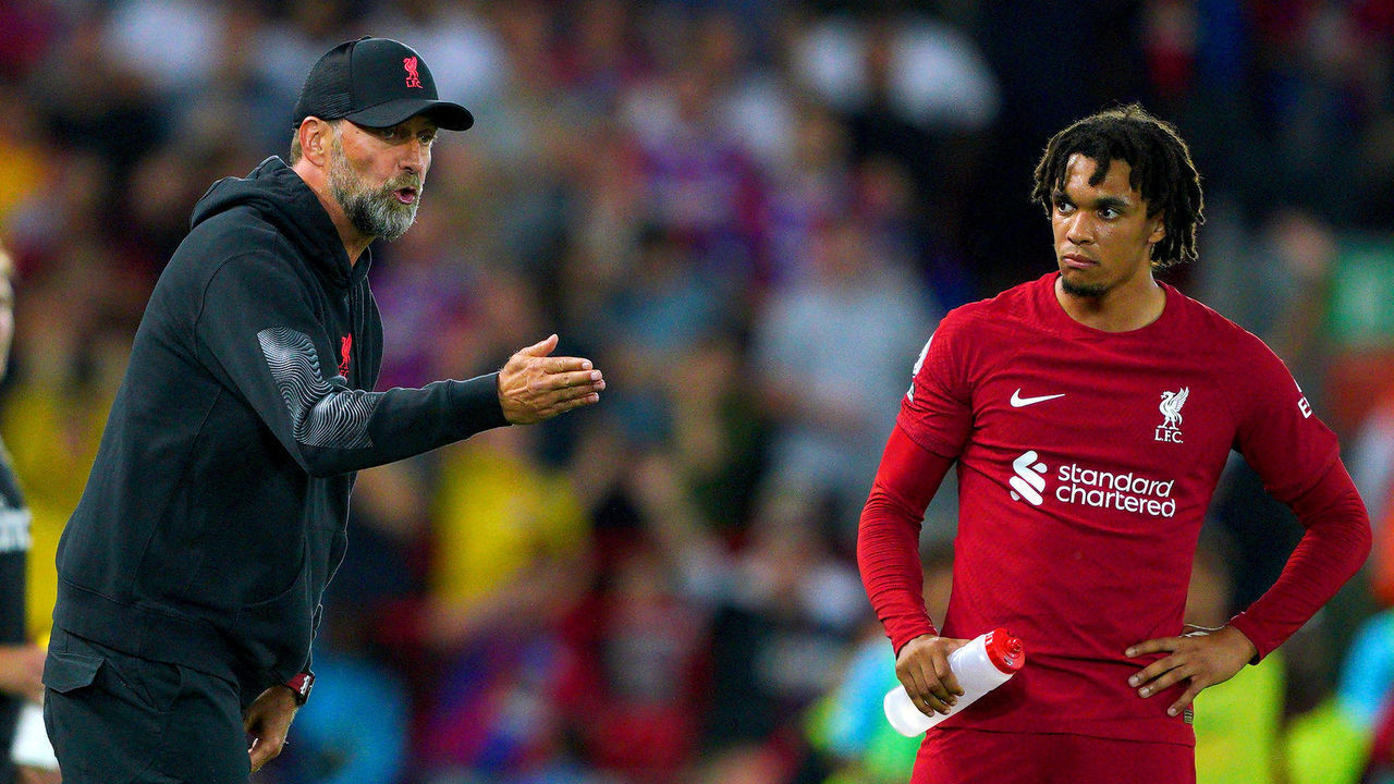 Liverpool manager Jurgen Klopp speaks to Trent Alexander-Arnold during the Premier League match at Anfield, Liverpool. Picture date: Monday August 15, 2022.
