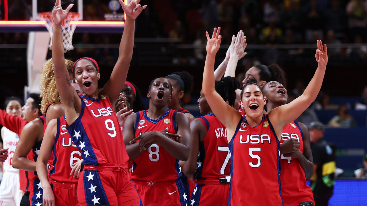 SYDNEY, AUSTRALIA - OCTOBER 01: (L-R) A'Ja Wilson, Chelsea Gray and Kelsey Plum of the United States celebrate victory with team mates after the 2022 FIBA Women's Basketball World Cup Final match between USA and China at Sydney Superdome, on October 01, 2022, in Sydney, Australia.