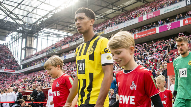 COLOGNE, GERMANY - OCTOBER 1: Jude Bellingham prior to the Bundesliga match between 1. FC Köln v Borussia Dortmund at the RheinEnergieStadion on October 1st, 2022 in Cologne, Germany.