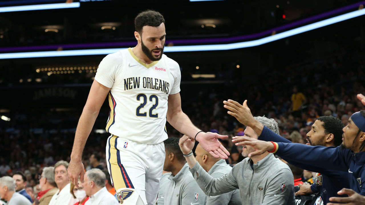 NEW ORLEANS, LA - APRIL 19: Larry Nance Jr. #22 of the New Orleans Pelicans high fives team mates during Round 1 Game 2 of the 2022 NBA Playoffs against Phoenix Suns on April 19, 2022 at the Smoothie King Center in New Orleans, Louisiana. Mandatory Copyright Notice: Copyright 2022 NBAE