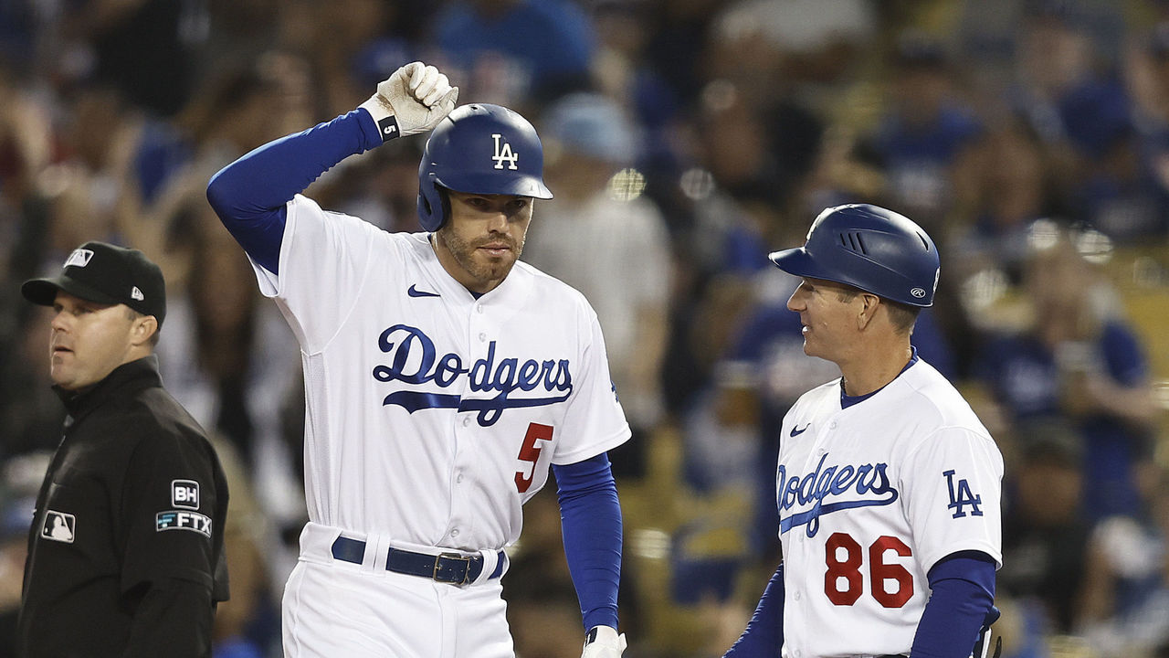 MLB - The first NL team to win 109 games since 1909. 🤯 What a season for  the Dodgers.