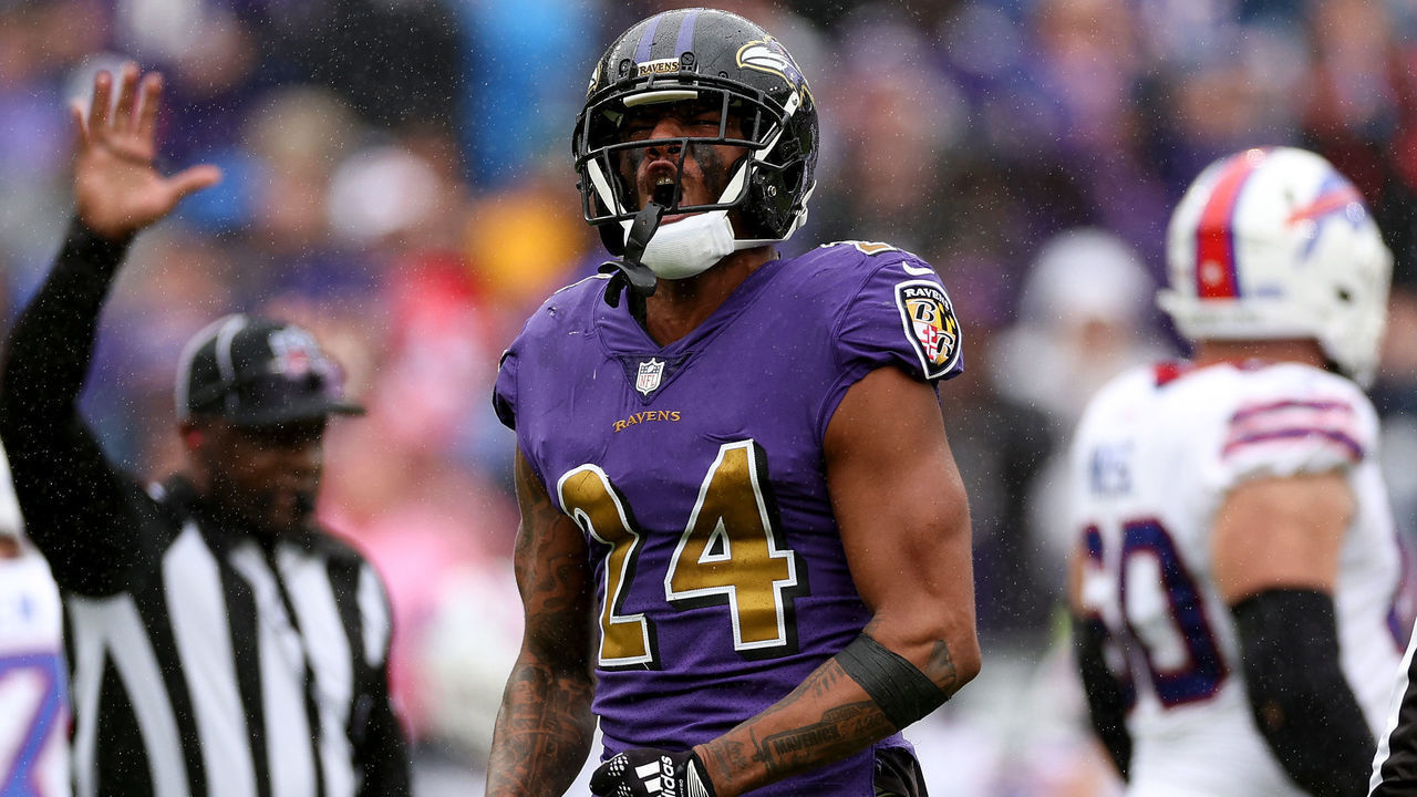 BALTIMORE, MARYLAND - OCTOBER 02: Marcus Peters #24 of the Baltimore Ravens reacts in the third quarter against the Buffalo Bills at M&T Bank Stadium on October 02, 2022 in Baltimore, Maryland.