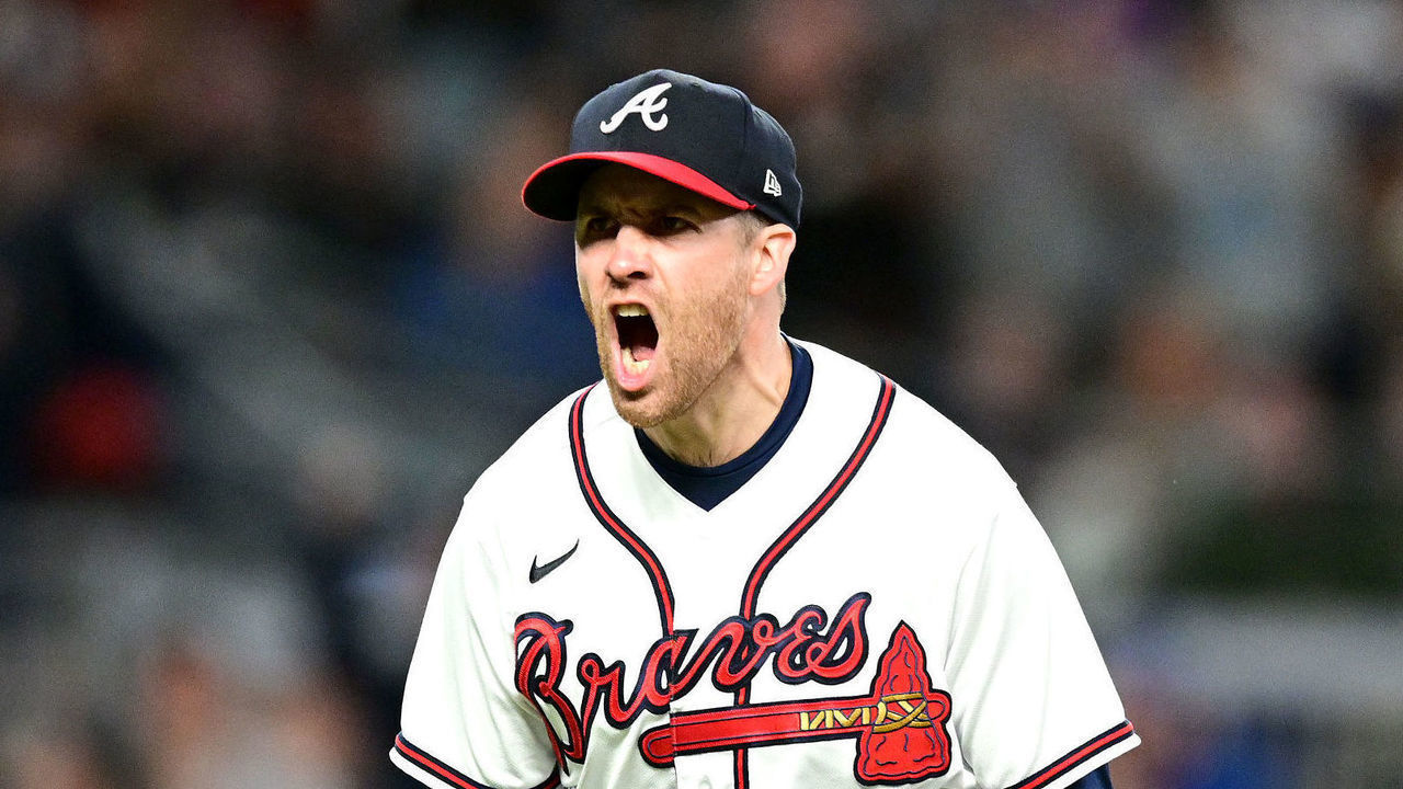 ATLANTA, GA - OCTOBER 2: Collin McHugh #32 of the Atlanta Braves reacts after a strikeout against the New York Mets during the sixth inning at Truist Park on October 2, 2022 in Atlanta, Georgia.