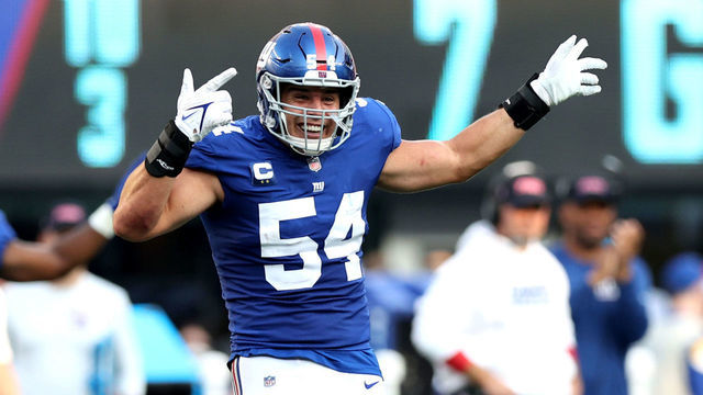EAST RUTHERFORD, NEW JERSEY - SEPTEMBER 12: Blake Martinez #54 of the New York Giants reacts after a turnover against the Denver Broncos during the second quarter at MetLife Stadium on September 12, 2021 in East Rutherford, New Jersey.
