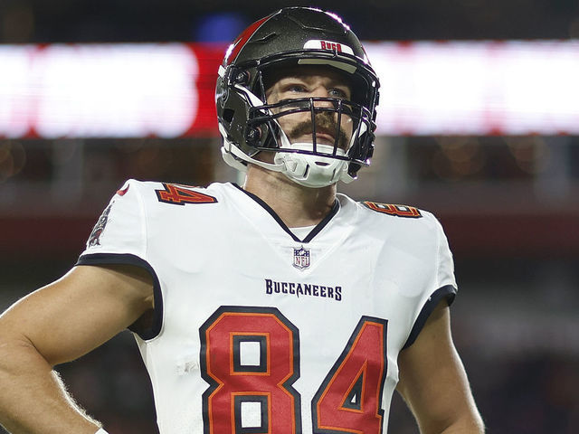 Bucs' Brate complained about shoulder prior to concussion symptoms