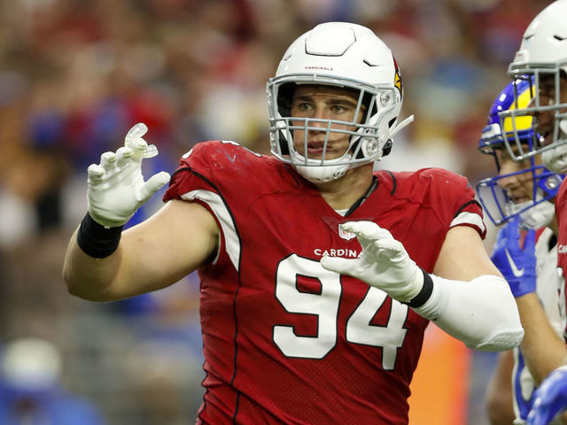 PHOENIX, AZ - SEPTEMBER 25: Arizona Cardinals quarterback Kyler