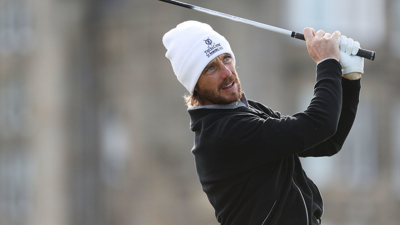 ST ANDREWS, SCOTLAND - OCTOBER 01: Tommy Fleetwood of England tees off on the 2nd hole on Day Three of the Alfred Dunhill Links Championship on the Old Course St. Andrews on October 01, 2022 in St Andrews, Scotland.