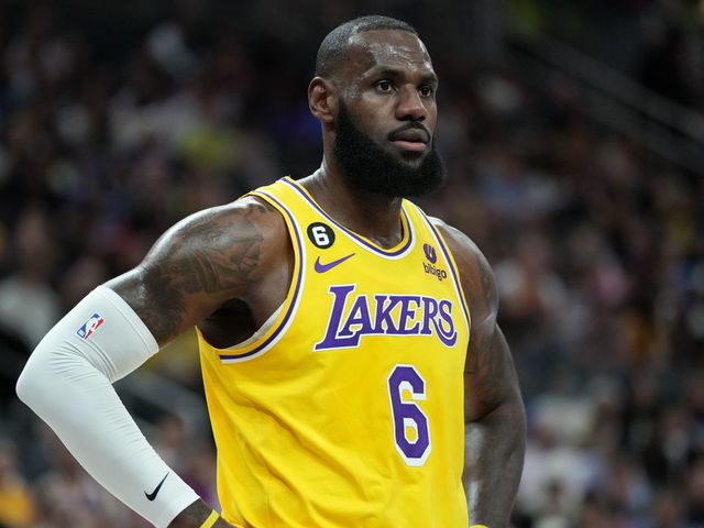 LAS VEGAS, NV - OCTOBER 5: LeBron James #6 of the Los Angeles Lakers looks on during a preseason game on October 5 2022 at T-Mobile Arena in Las Vegas, Nevada. Mandatory Copyright Notice: Copyright 2022 NBAE
