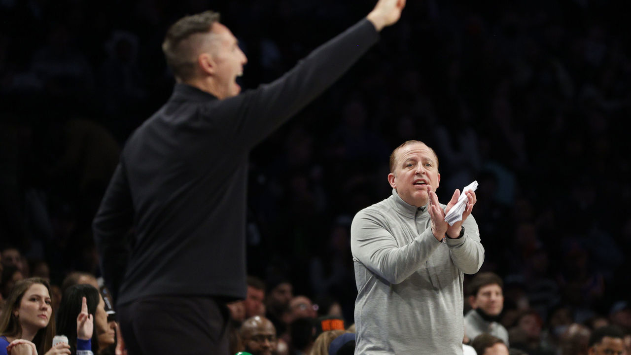NEW YORK, NEW YORK - MARCH 13: Head coach Tom Thibodeau of the New York Knicks (R) and Head coach Steve Nash of the Brooklyn Nets (L) direct their teams during the first half at Barclays Center on March 13, 2022 in the Brooklyn borough of New York City.
