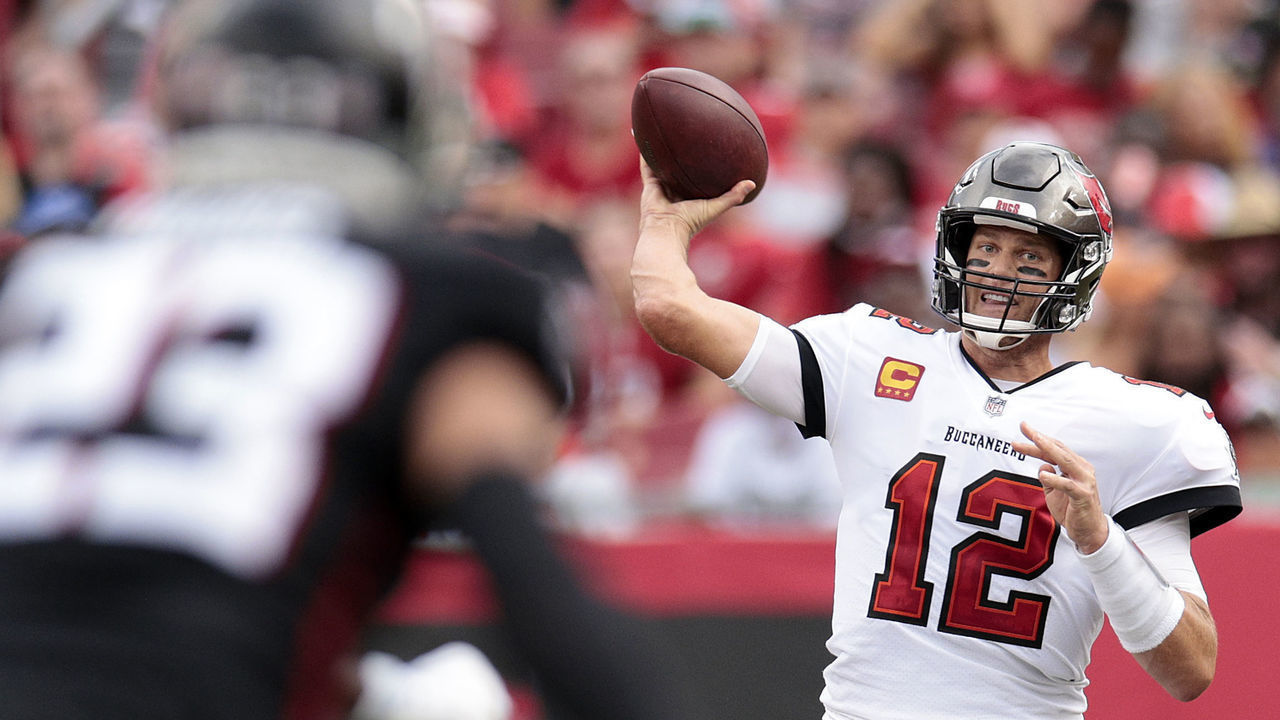 TAMPA, FLORIDA - SEPTEMBER 19: Quarterback Tom Brady #12 of the Tampa Bay Buccaneers makes a pass play in the second quarter of the game against the Atlanta Falcons at Raymond James Stadium on September 19, 2021 in Tampa, Florida.