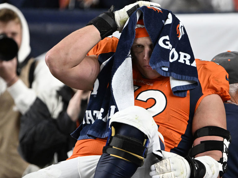 Broncos' Garett Bolles Carted Off During Colts Game