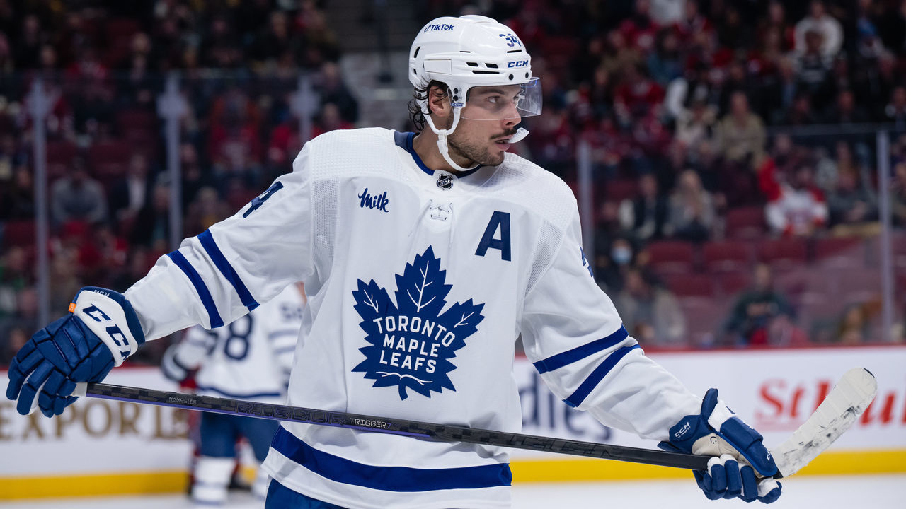 MONTREAL, QC - OCTOBER 03: Auston Matthews (34) of the Toronto Maple Leafs looks on during the first period of the NHL pre-season game between the Toronto Maple Leafs and the Montreal Canadiens on October 3, 2022, at the Bell Centre in Montreal, QC