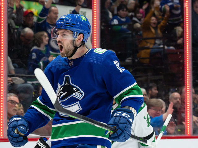 Vancouver Canucks acquire Jason Dickinson - Daily Faceoff