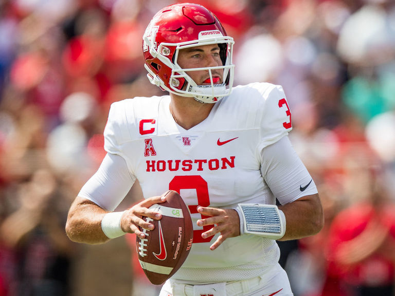 WATCH: Houston Cougars QB Clayton Tune talks about the Texans' new