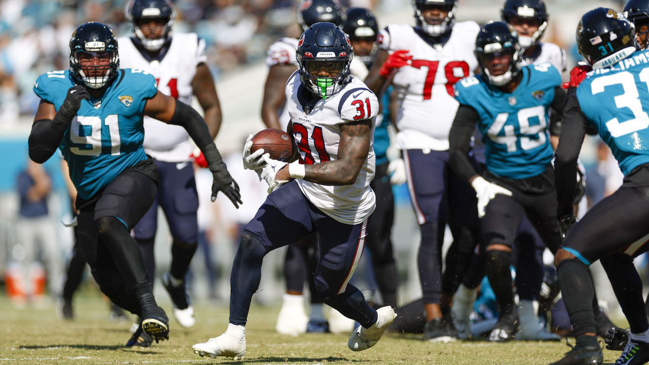 Texans rookies Dameon Pierce, Derek Stingley Jr. showed Lovie Smith all he  hoped for before injuries halted their season