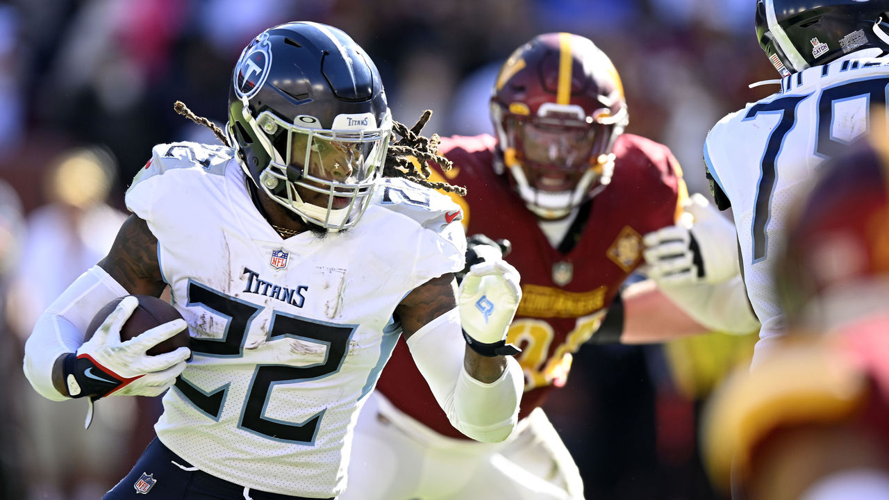 Titans lean on Derrick Henry as they aim for fourth straight