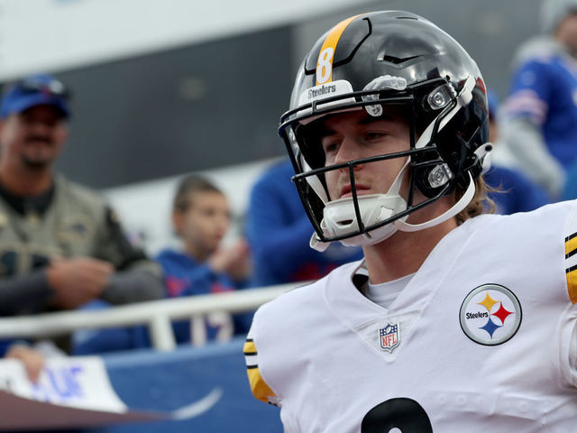 Fantasy plays: Steelers' Pickett, Saints' Carr among late-round QB