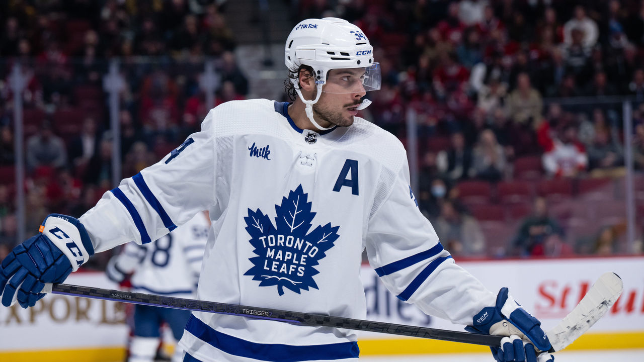 MONTREAL, QC - OCTOBER 03: Auston Matthews (34) of the Toronto Maple Leafs looks on during the first period of the NHL pre-season game between the Toronto Maple Leafs and the Montreal Canadiens on October 3, 2022, at the Bell Centre in Montreal, QC