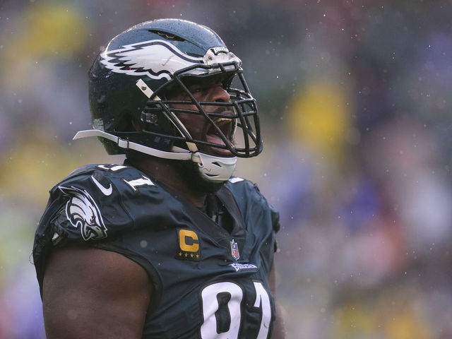 Eagles News: Fletcher Cox Re-Signs On One-Year Deal, per Report 