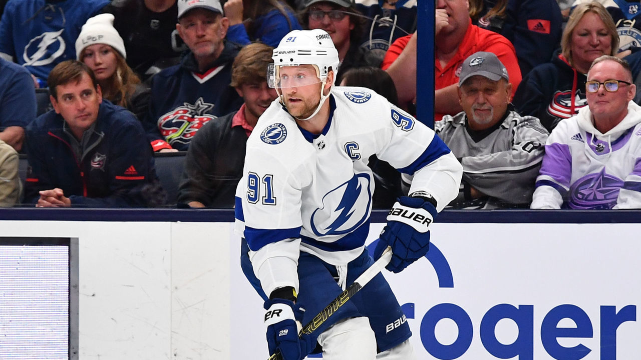 COLUMBUS, OHIO - OCTOBER 14: Steven Stamkos #91 of the Tampa Bay Lightning skates with the puck during the second period of a game against the Columbus Blue Jackets at Nationwide Arena on October 14, 2022 in Columbus, Ohio.
