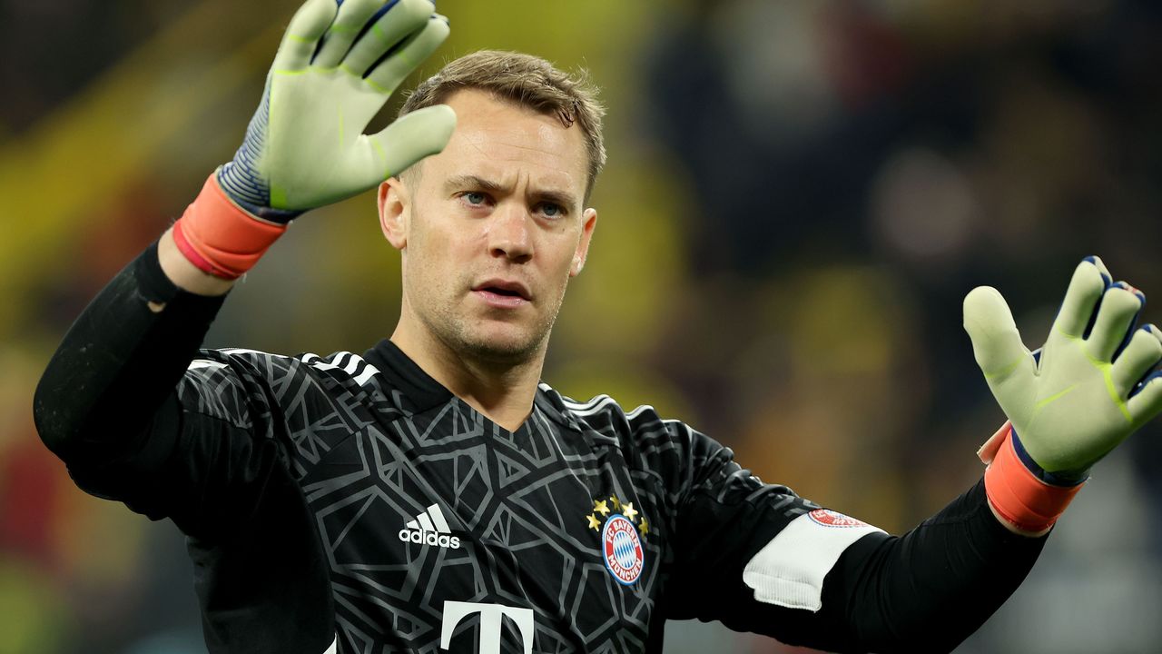 Manuel Neuer And Oliver Kahn, Bayern Munich's Powerful Goalkeeper Union