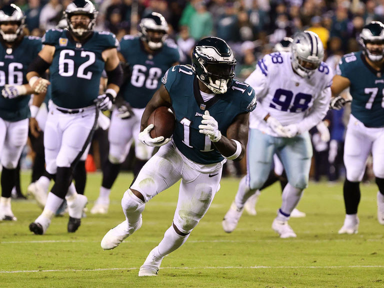 Eagles improve to 6-0, Hurts key in 26-17 win over Cowboys