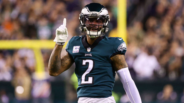 PHILADELPHIA, PENNSYLVANIA - OCTOBER 16: Darius Slay #2 of the Philadelphia Eagles celebrates after a play during the first half of the game at Lincoln Financial Field on October 16, 2022 in Philadelphia, Pennsylvania.