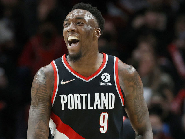 Report: Blazers reward Little with 4-year, $28M extension