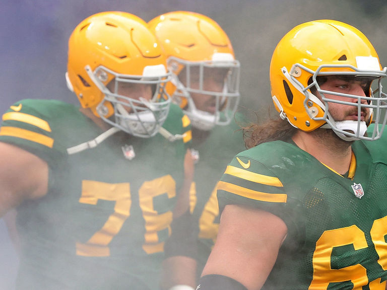 Packers believe their struggles on offense start up front