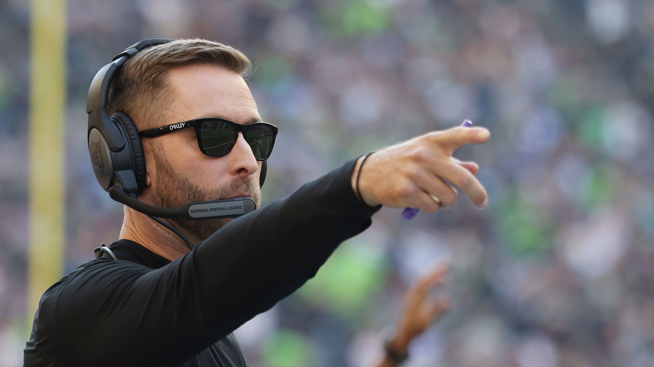 SEATTLE, WASHINGTON - OCTOBER 16: Head coach Kliff Kingsbury of the Arizona Cardinals reacts against the Seattle Seahawks during the second half at Lumen Field on October 16, 2022 in Seattle, Washington.