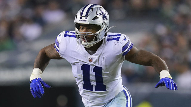 PHILADELPHIA, PA - OCTOBER 16: Micah Parsons #11 of the Dallas Cowboys in action against the Philadelphia Eagles at Lincoln Financial Field on October 16, 2022 in Philadelphia, Pennsylvania.