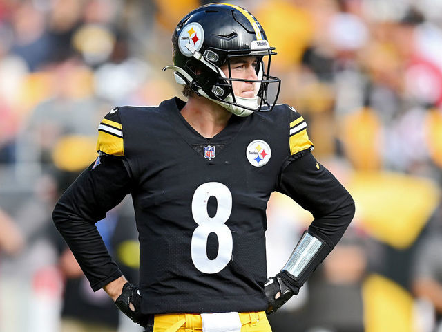 Steelers QB Kenny Pickett leaves game with concussion