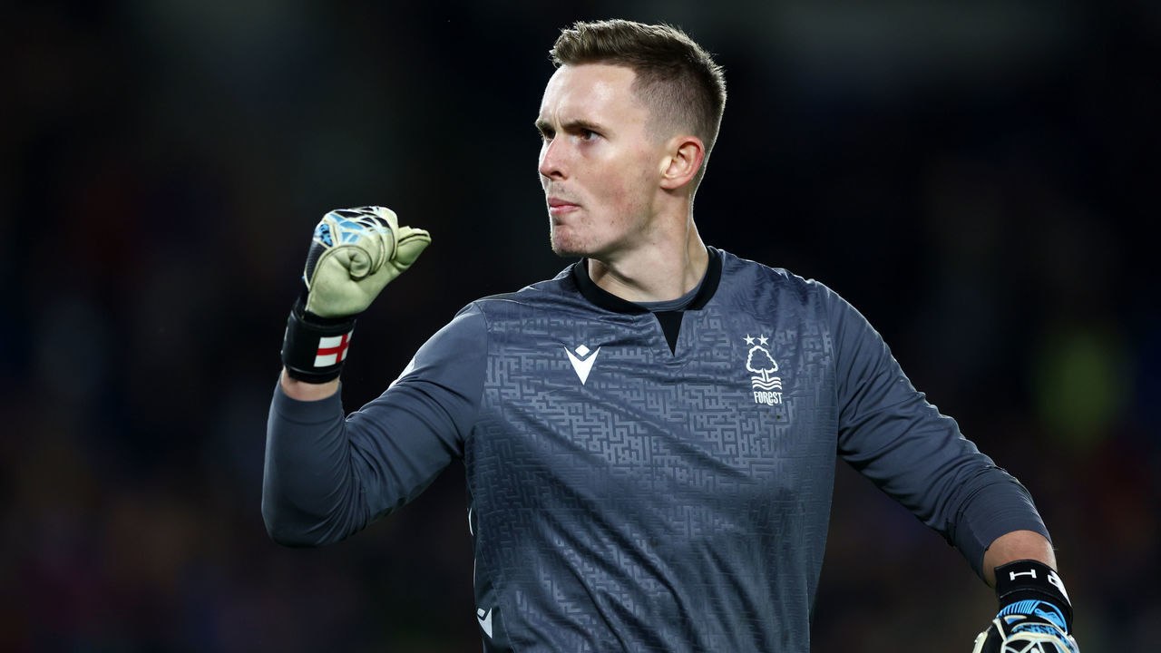 BRIGHTON, ENGLAND - OCTOBER 18: Dean Henderson of Nottingham Forest celebrates following the draw in the Premier League match between Brighton & Hove Albion and Nottingham Forest at American Express Community Stadium on October 18, 2022 in Brighton, England.