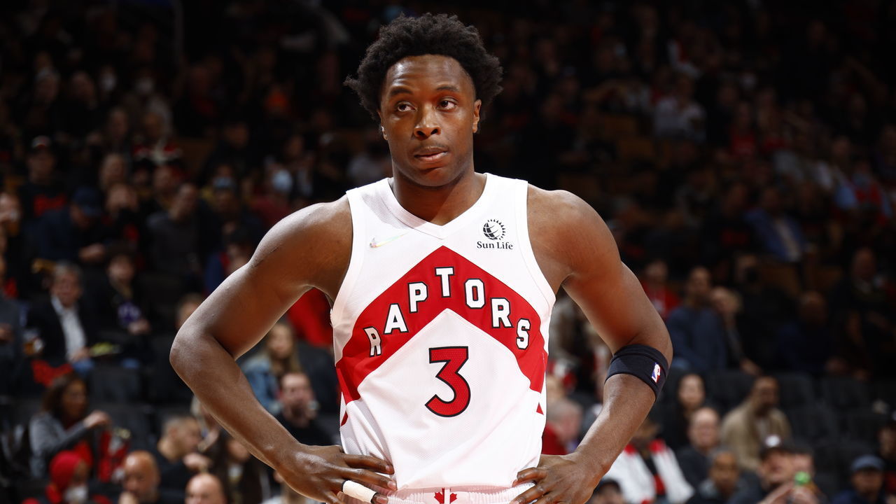 TORONTO, CANADA - APRIL 28: OG Anunoby #3 of the Toronto Raptors looks on during the game against the Philadelphia 76ers during Round 1 Game 6 of the 2022 NBA Playoffs on April 28, 2022 at the Scotiabank Arena in Toronto, Ontario, Canada. Mandatory Copyright Notice: Copyright 2022 NBAE