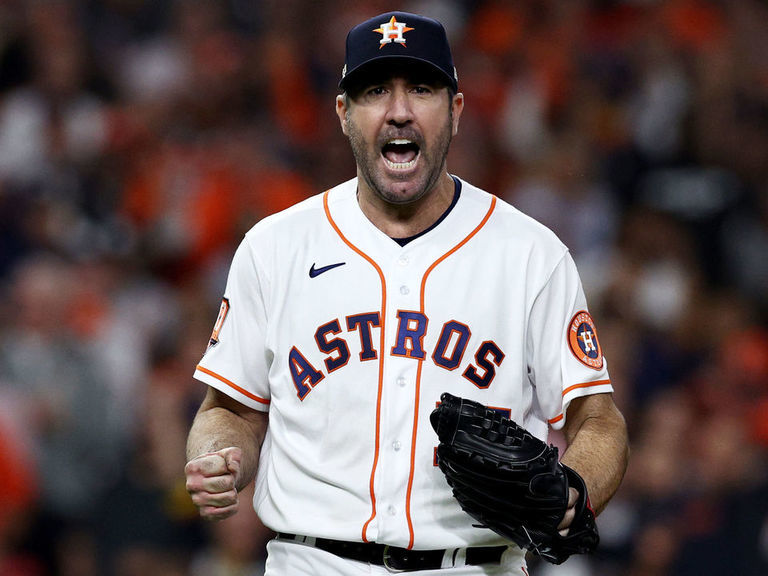 Houston Astros History: Roger Clemens Wins Seventh Cy Young Award