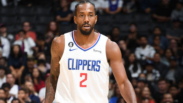 LOS ANGELES, CA - OCTOBER 9: Kawhi Leonard #2 of the LA Clippers looks on during a preseason game against the Minnesota Timberwolves on October 9, 2022 at Crypto.com Arena in Los Angeles, California. NOTE TO USER: User expressly acknowledges and agrees that, by downloading and/or using this Photograph, user is consenting to the terms and conditions of the Getty Images License Agreement. Mandatory Copyright Notice: Copyright 2022 NBAE