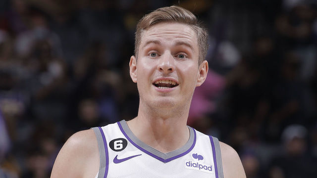 SACRAMENTO, CA - OCTOBER 14: Sam Merrill #20 of the Sacramento Kings looks on during the game against the Los Angeles Lakers on October 14, 2022 at Golden 1 Center in Sacramento, California. NOTE TO USER: User expressly acknowledges and agrees that, by downloading and or using this photograph, User is consenting to the terms and conditions of the Getty Images Agreement. Mandatory Copyright Notice: Copyright 2022 NBAE