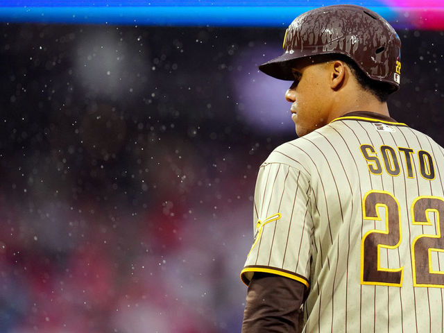 Robert Suarez of the San Diego Padres pitches in the eighth inning News  Photo - Getty Images